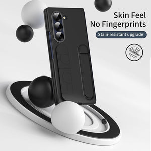 Shockproof Phone Case With Wristband Bracket Back For Galaxy Z Fold 7/6/5/4 With Screen Glass Protector